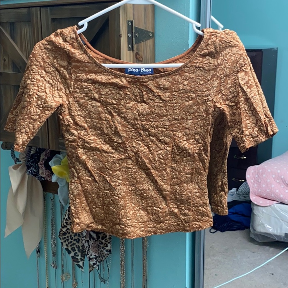 Golden shirt
